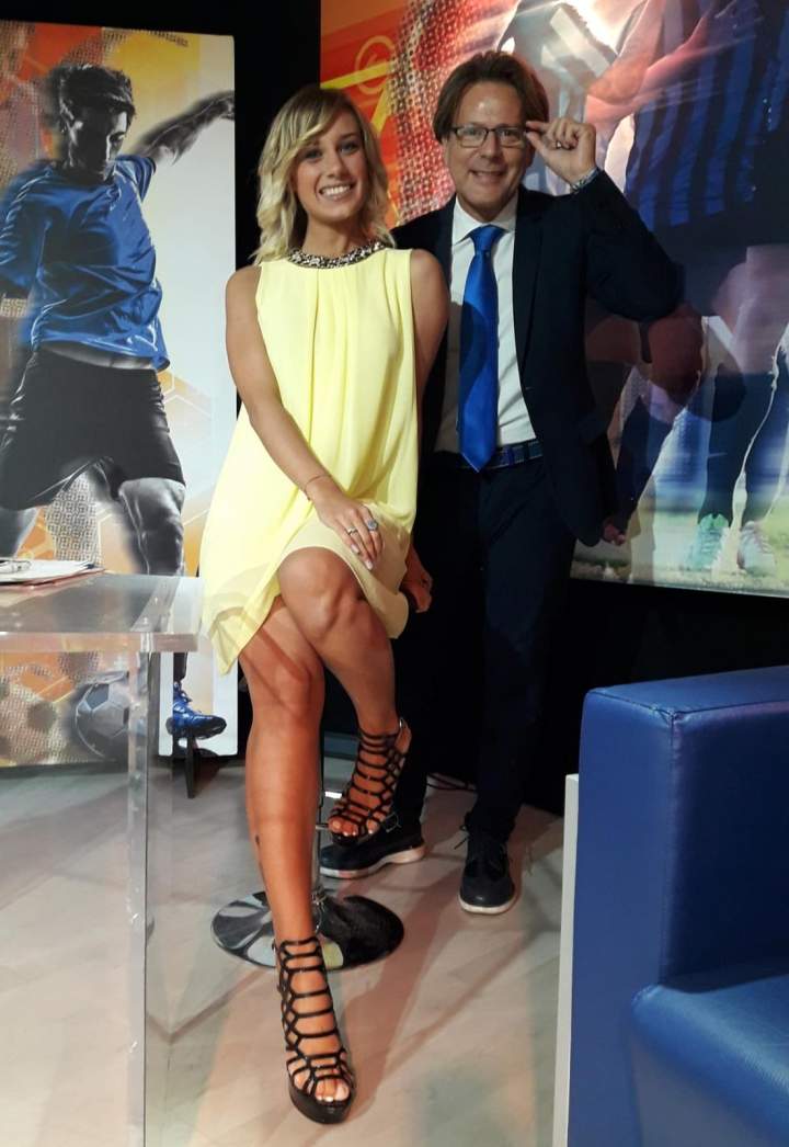 0dfaf60a-b3a4-40f9-be51-6b231cb5e564